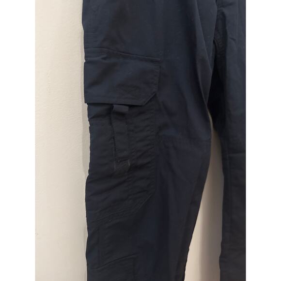 5 11 Tactical EMS Pants Size 8 Women's Dark Navy Straight Cargo Relaxed Fit - Picture 4 of 8